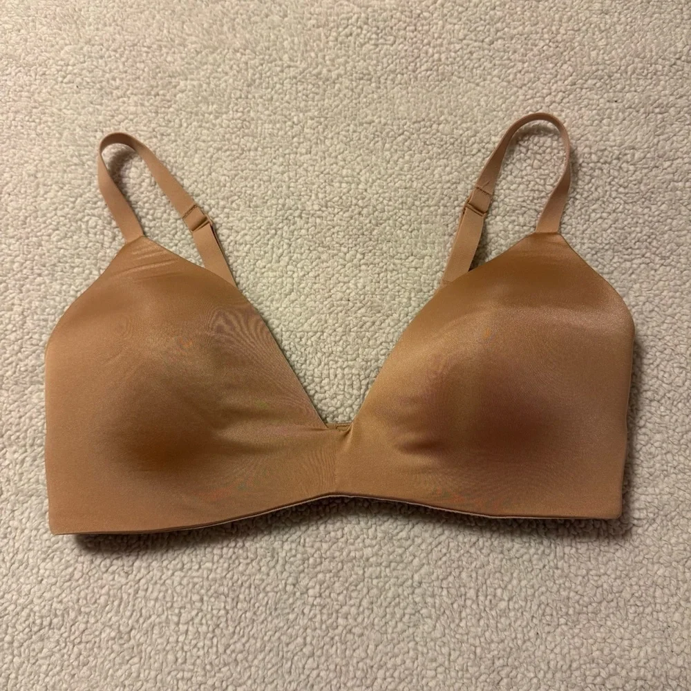 SKIMS Wireless Form Lightly Lined T-Shirt Bra Nude Tan Sienna 36D - Picture 3 of 8
